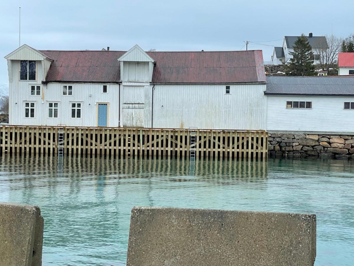 1. Etg I Dampskipsbrygga, Lodingen Havn Exterior foto