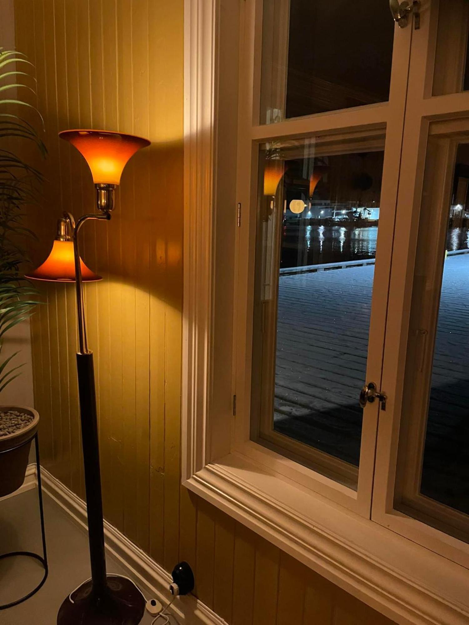 1. Etg I Dampskipsbrygga, Lodingen Havn Exterior foto
