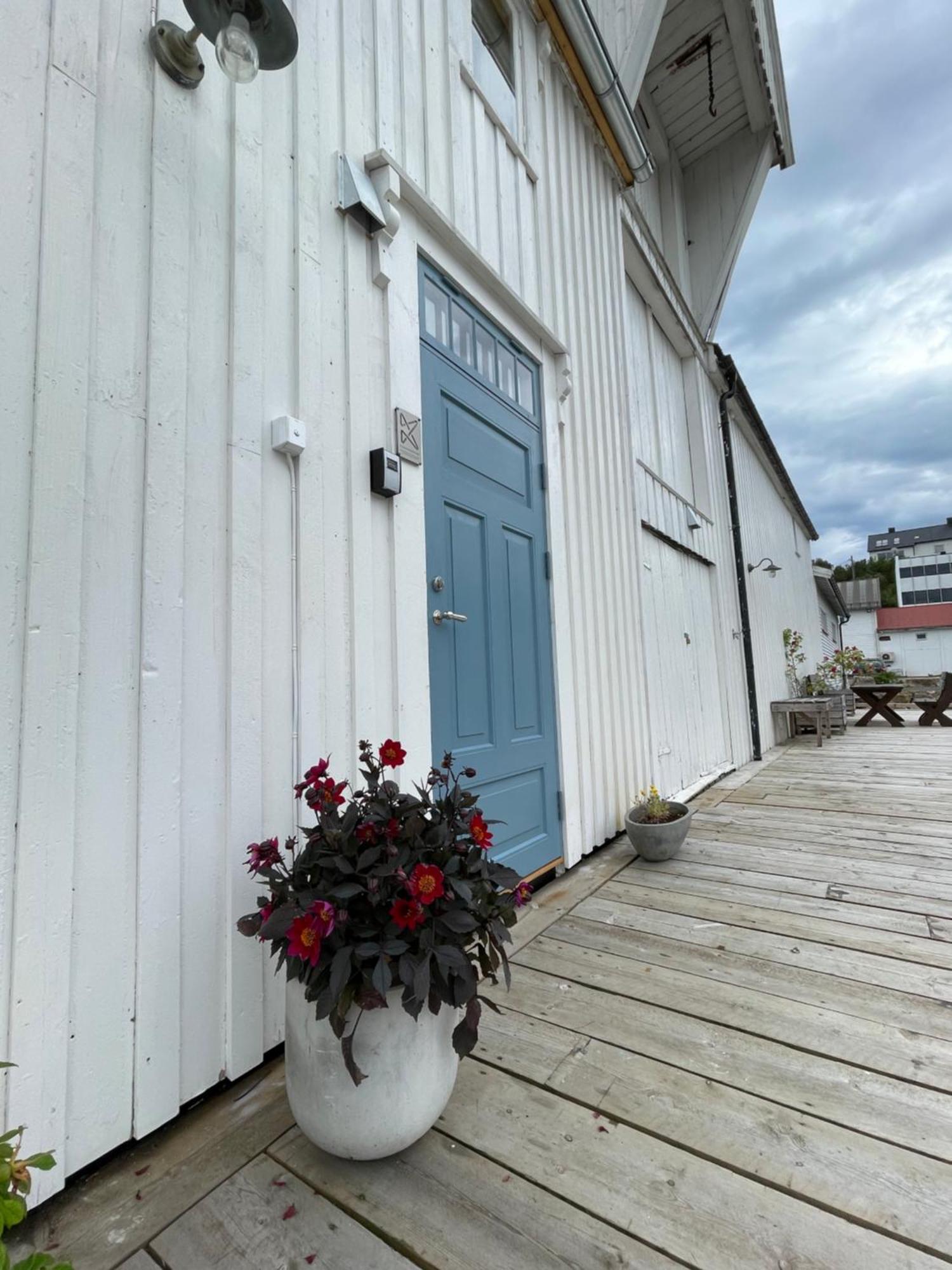 1. Etg I Dampskipsbrygga, Lodingen Havn Exterior foto